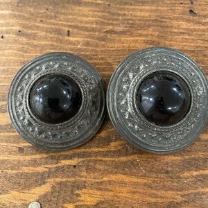 vintage gorgeous silver cabochon black and silver earrings